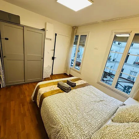 Dream Dwell - Designer Flat Near Marais District Appartamento
