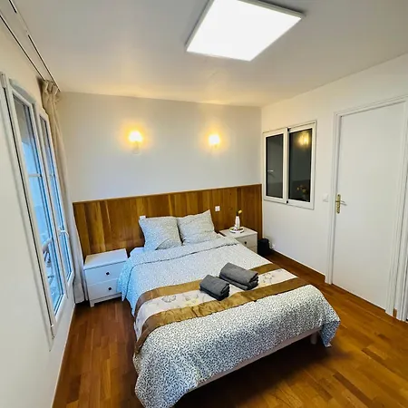 Dream Dwell - Designer Flat Near Marais District Parigi